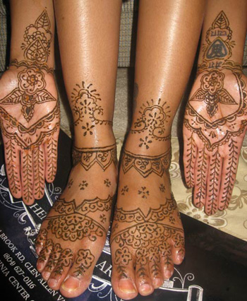 Henna tattoos